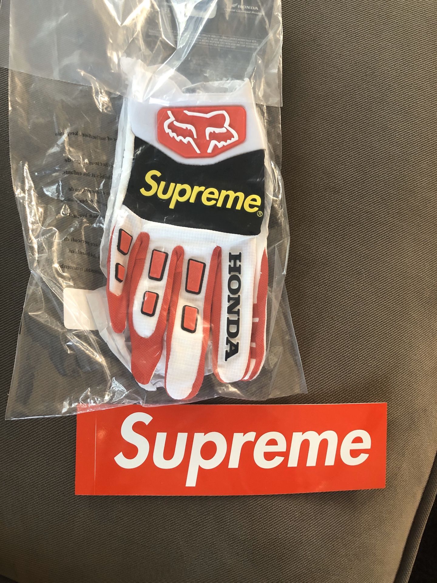 Supreme Fox racing gloves