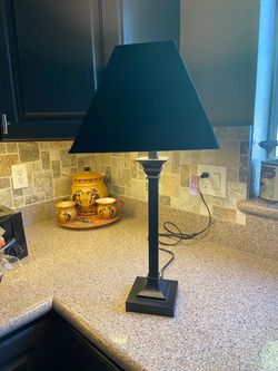 Lamp w Shade