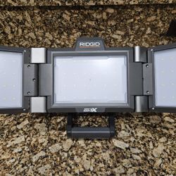 RIDGID GEN5X 18-Volt Hybrid Folding Panel Light Tool Only Battery OR Plug 