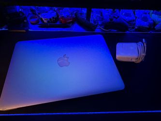 2015 MacBook Pro Retina 13” | 16GB RAM | Monterey | Original Charger Included