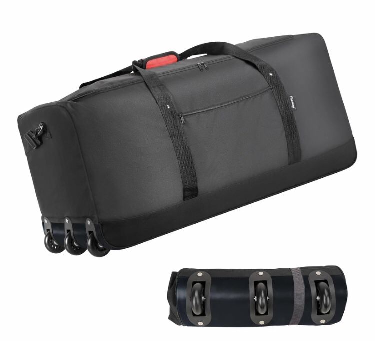 Brand New Foldable Rolling Duffle Bag 120L (still sealed in box !)