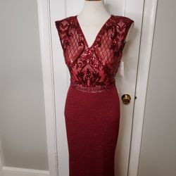 New Wine/Burgandy Prom Gown, By Panoply,  Size 4/6