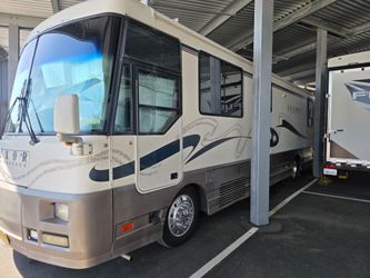 96 Winnebago Luxor