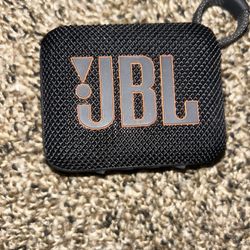 JBL Go 4