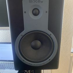 Studio Monitor BX8a