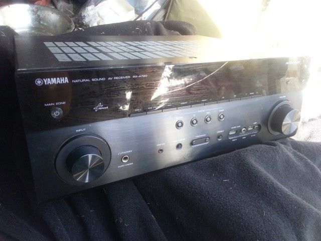 Yamaha AV Receiver RX-A720