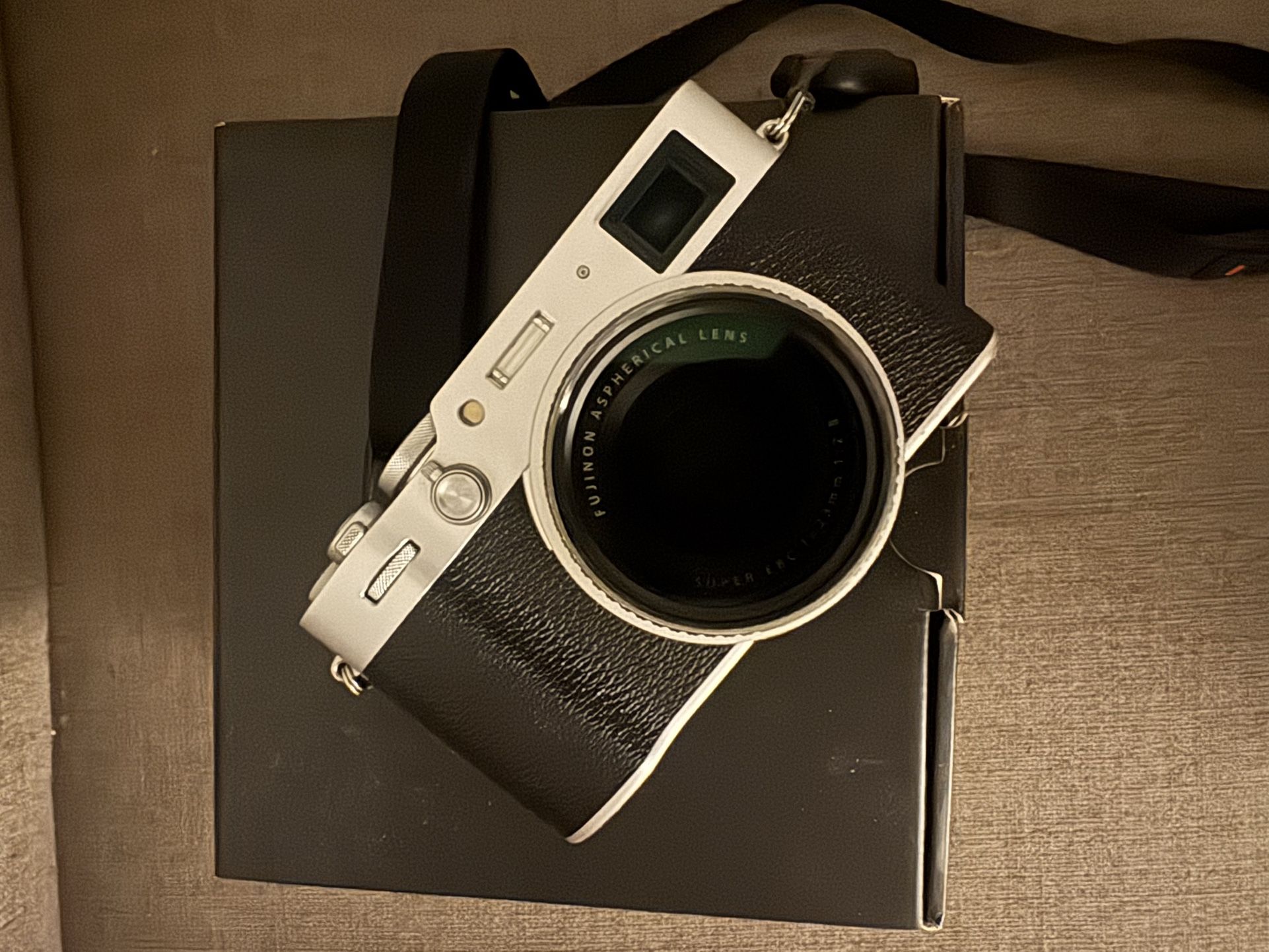 Fujifilm X100vi 