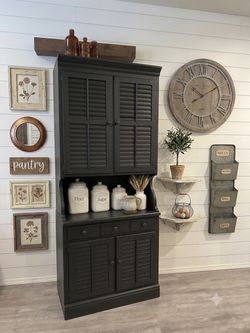 Vintage 2pc Ethan Allen, coffee bar / hutch cabinet delivery available