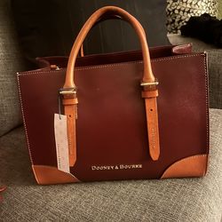 Dooney and Bourke all leather