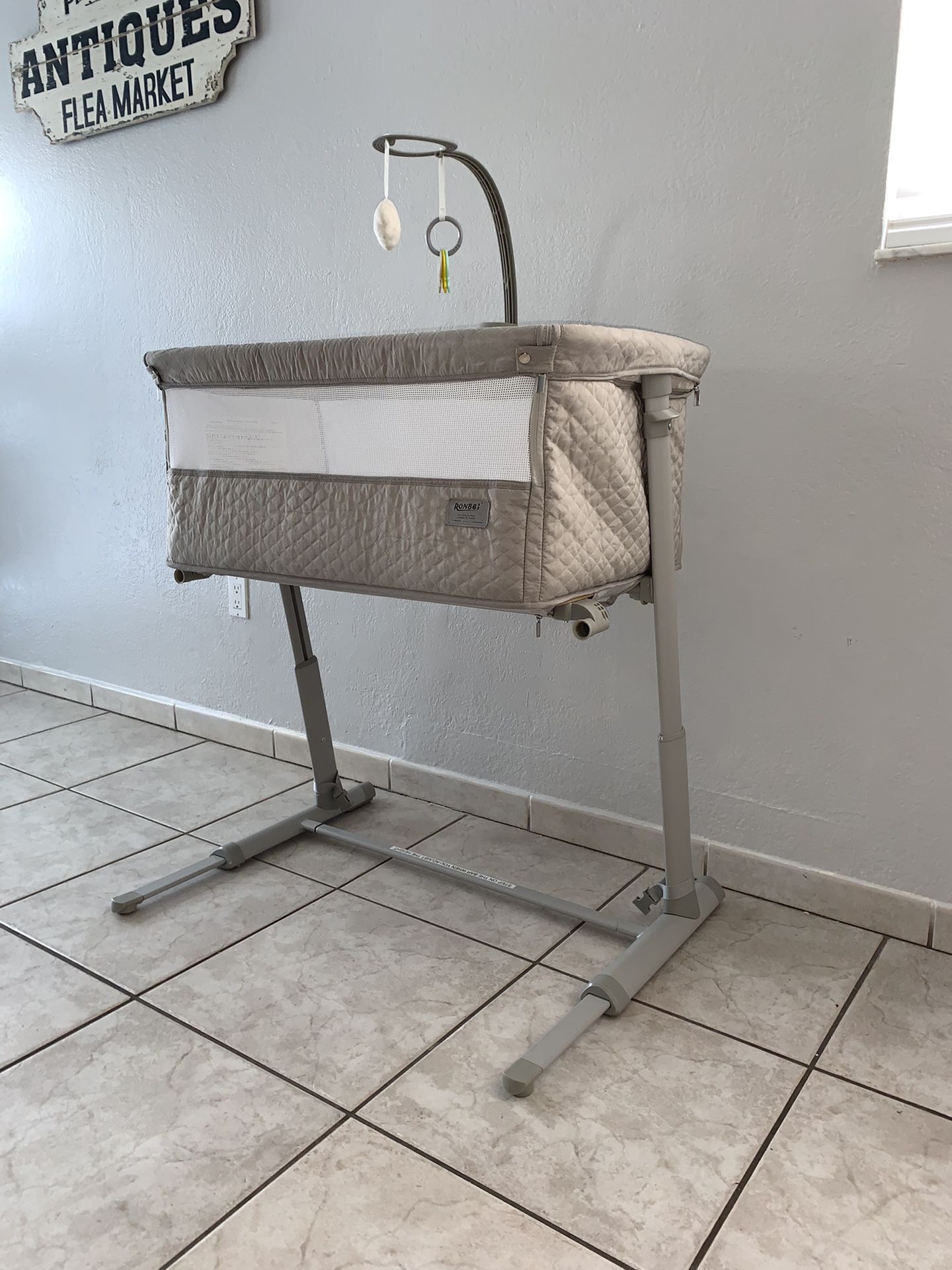 RONBEI Baby bassinet, bedside sleeper 