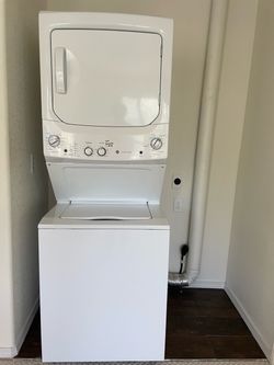 GE Washer and Dryer Combo