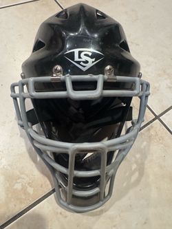 Louisville Slugger LS Black Baseball Catcher Helmet