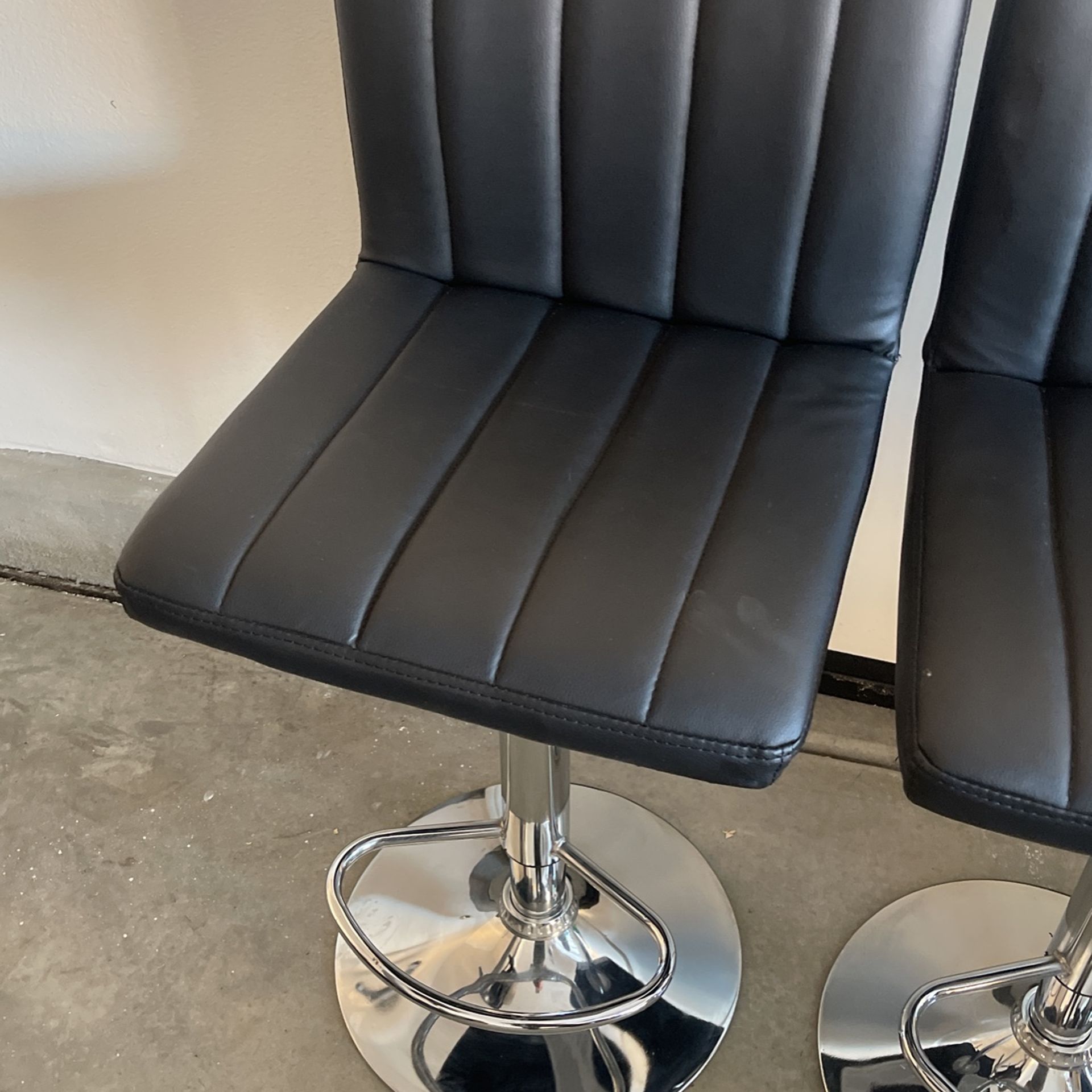 Faux Leather Modern Bar Stool Black Adjustable Swivel Base Set Of 2 for