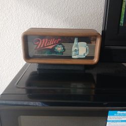 Miller Beer Sign Needs Light