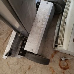 electric powered hand truck step climbing hand truck 