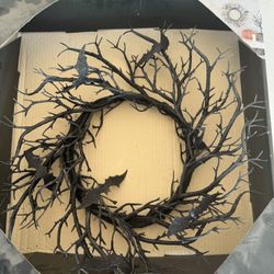 18 Inch Bat Wreath