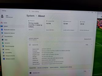 Microsoft laptop 4 with case 16gb ram , 256gb. 11th gen