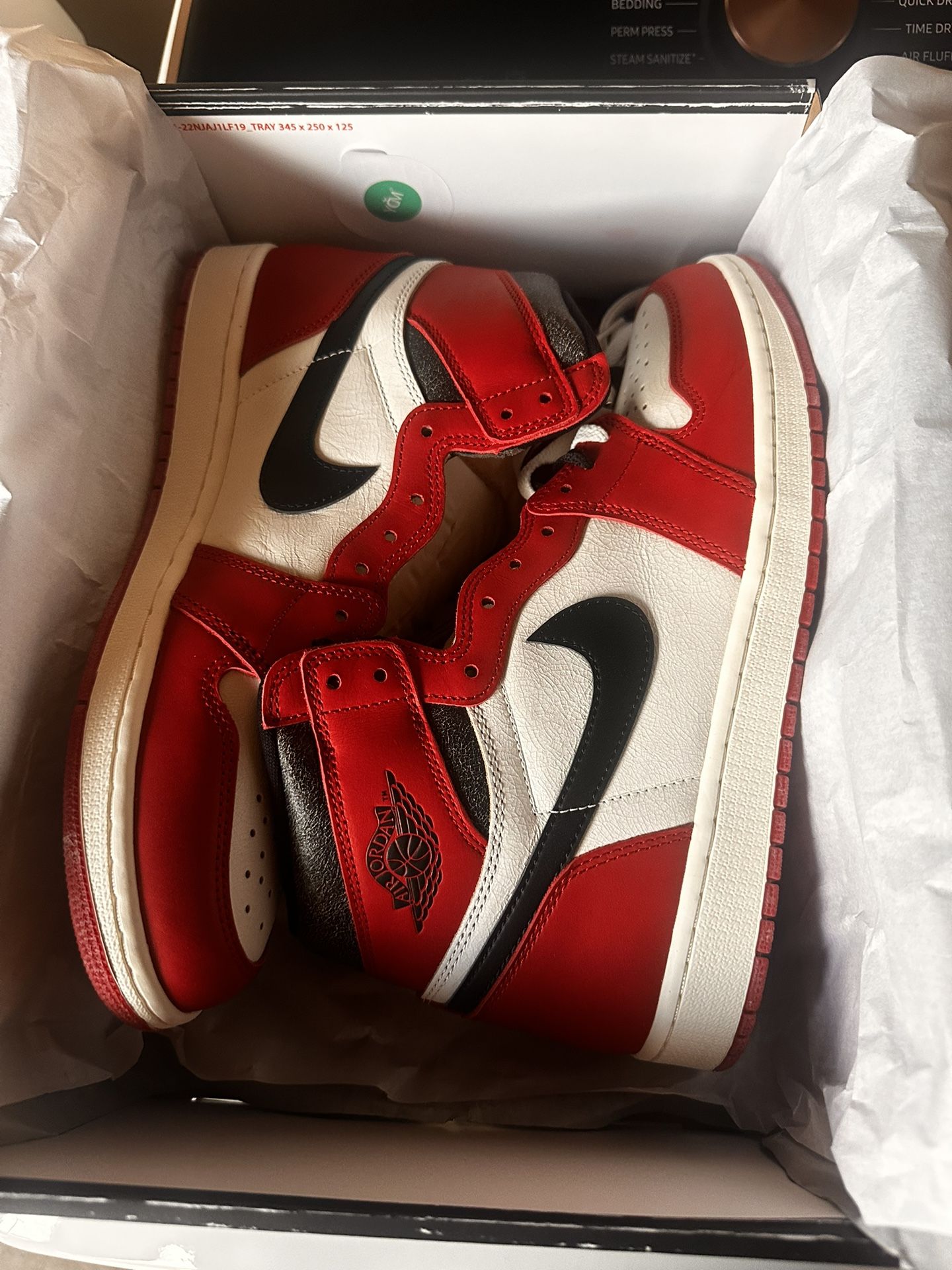Jordan Retro 1 High OG  Lost And Found Size 11 Mens.