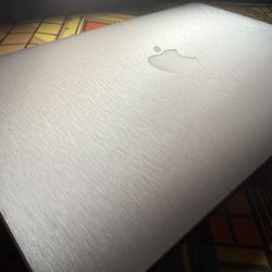 2015 11” MacBook Air
