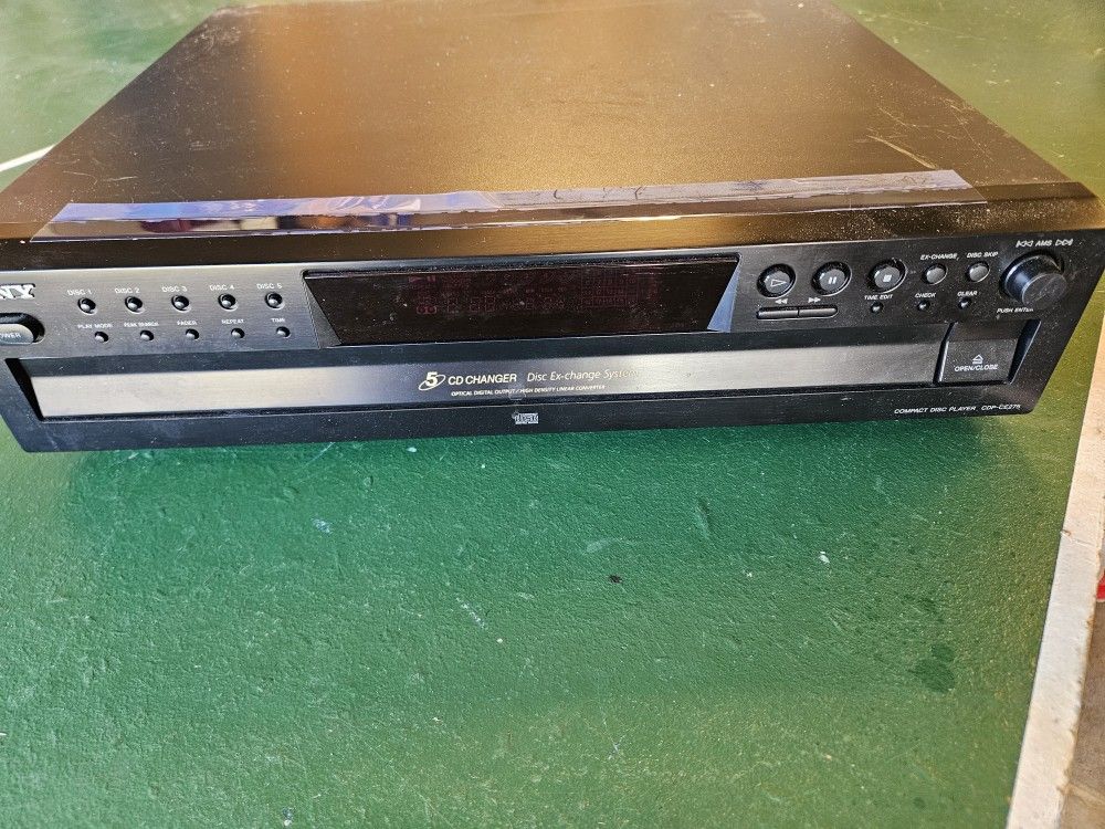 Sony Vintage 5 Disc Player