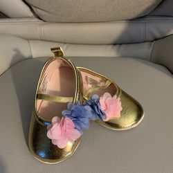 Baby girl dress shoes *please read post, thank you*