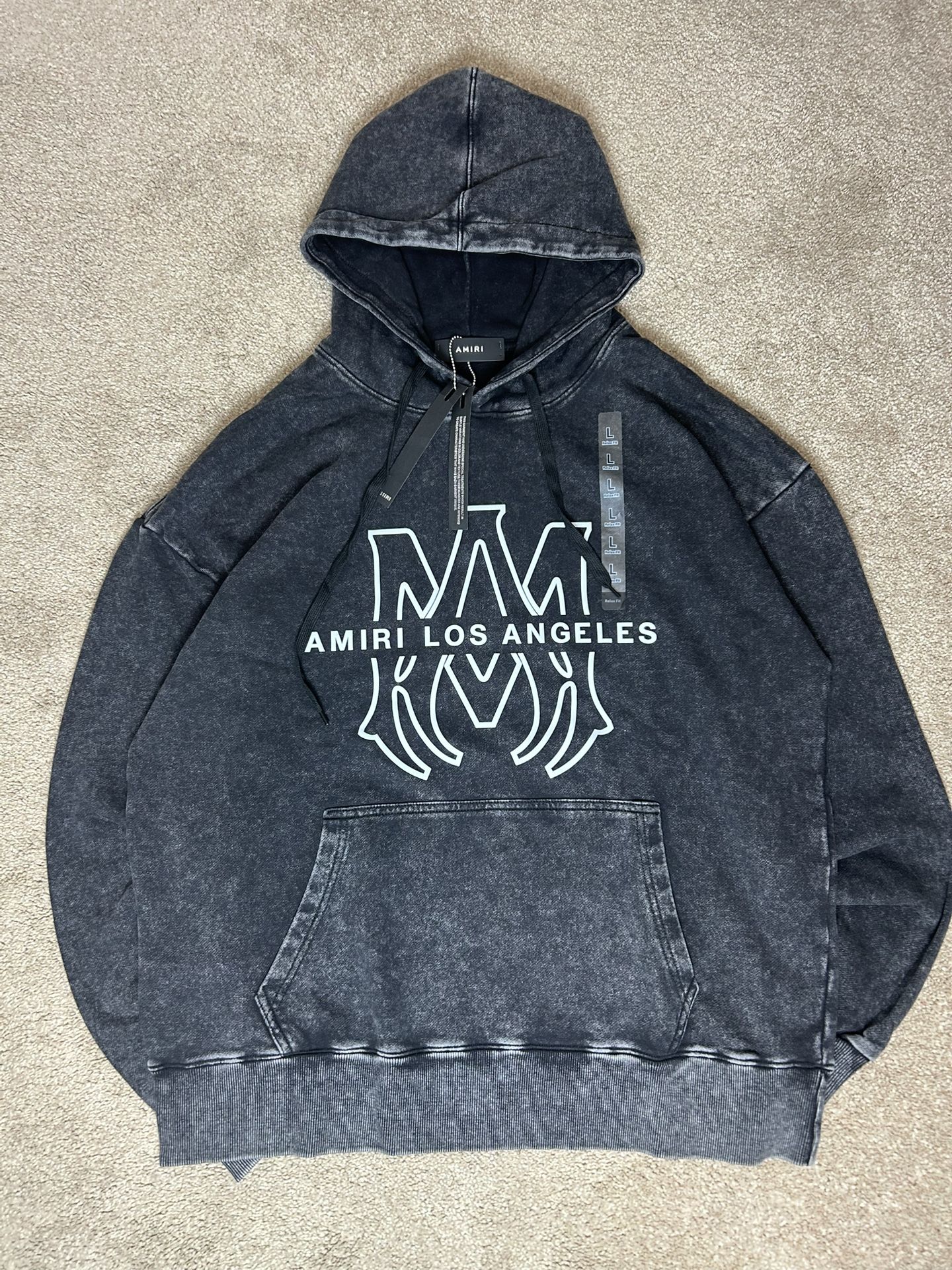 Premium Designer Hoodie – Men’s Size L