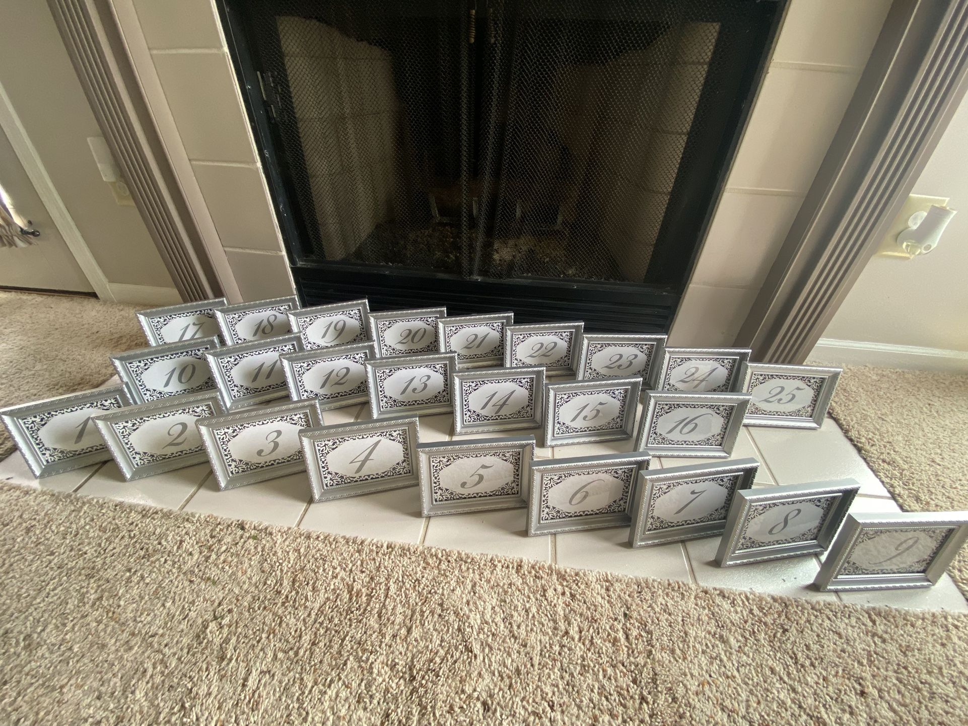 *WEDDING ITEMS* 4x6” Navy/Silver/White Table Numbers 1-25