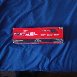 Milwaukee M12 Fuel
