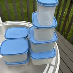 Tupperware. 14 Piece Set