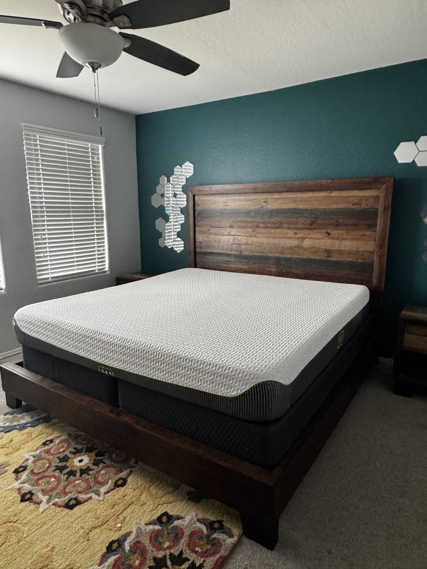 King Size Bed Set + Mattress + 2 Side Tables + 2 Halo Lamps – $800 – Excellent Condition!