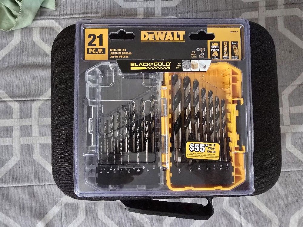 DEWALT Drill Bit Set