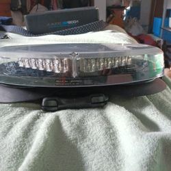 Hella  Inc. Light bar With Amber And White Lights 3 Different Modes.