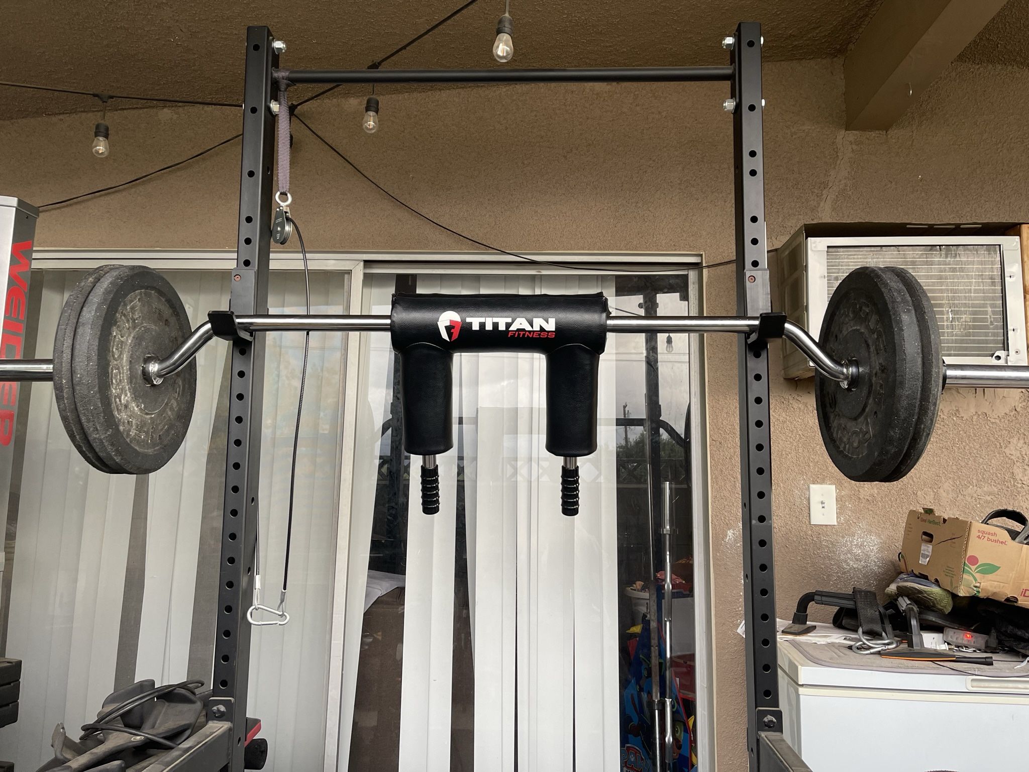 Titan safety discount squat bar weight