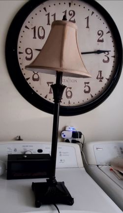 Night. Lamp