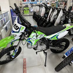 RFZ Apollo 125CC Dirt Bike New! Finance For $150 Down Payment!!