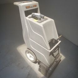  CARPET CLEANING EXTRACTOR