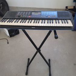 Yamaha Electric Piano With Stand