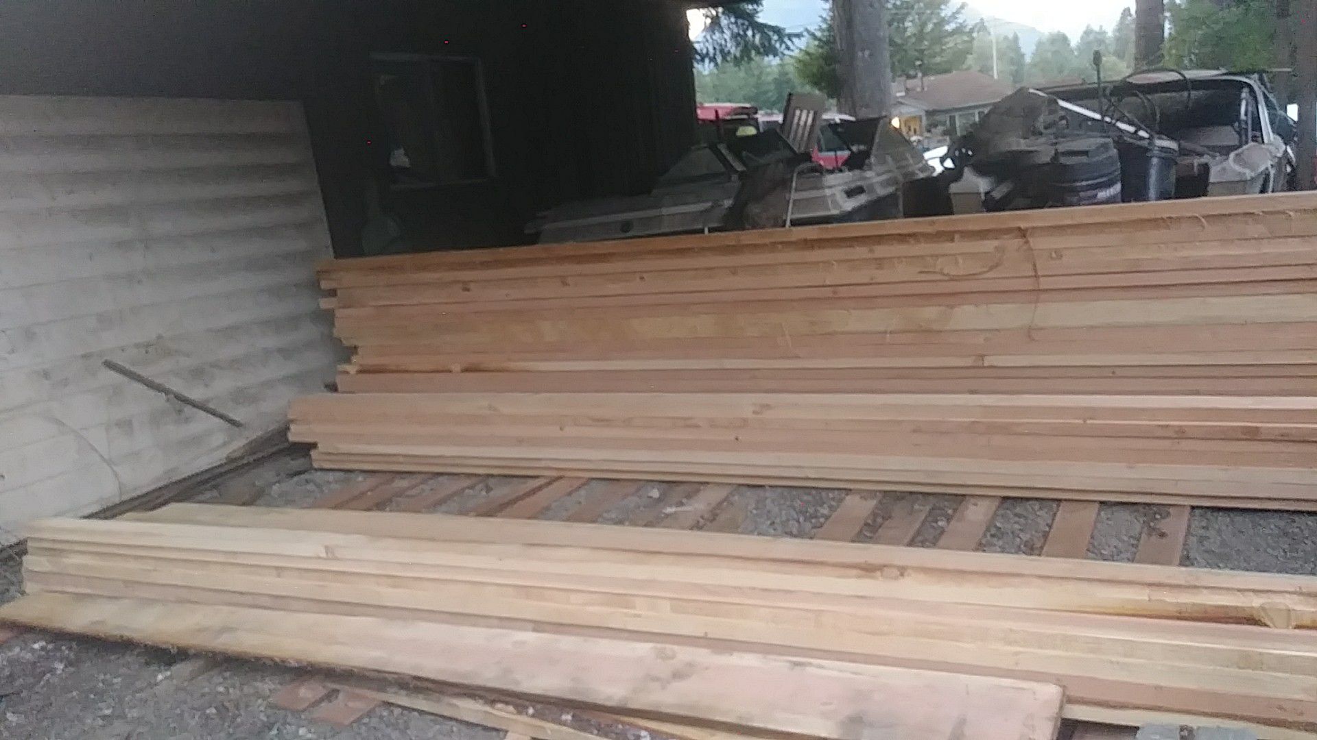 Rough cut lumber for sale 2x4-2x6-2x8-2x10-2x12-4x4-6x6-4x12. I also cut orders just email me what you need and I'll get back to you with a price.