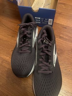 Brooks Ghost 16 Running Shoe - Men's Size 10.5  Wide 2E