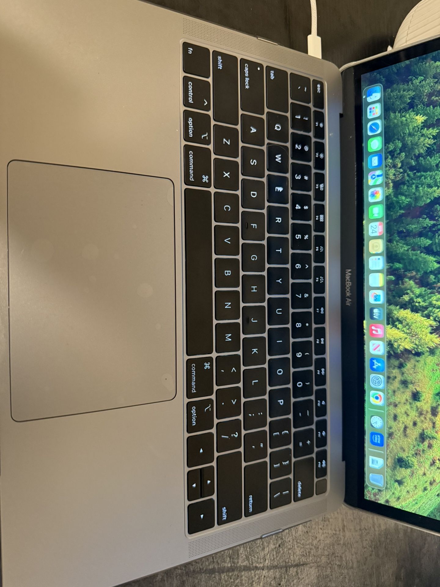2019 MacBook Air 13 Inch 250GB