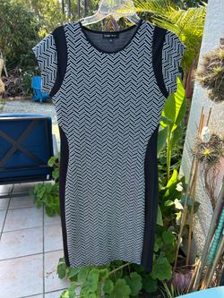 Caroline Morgan dress size 10