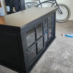 Pottery Barn - TV Stand/Credenza