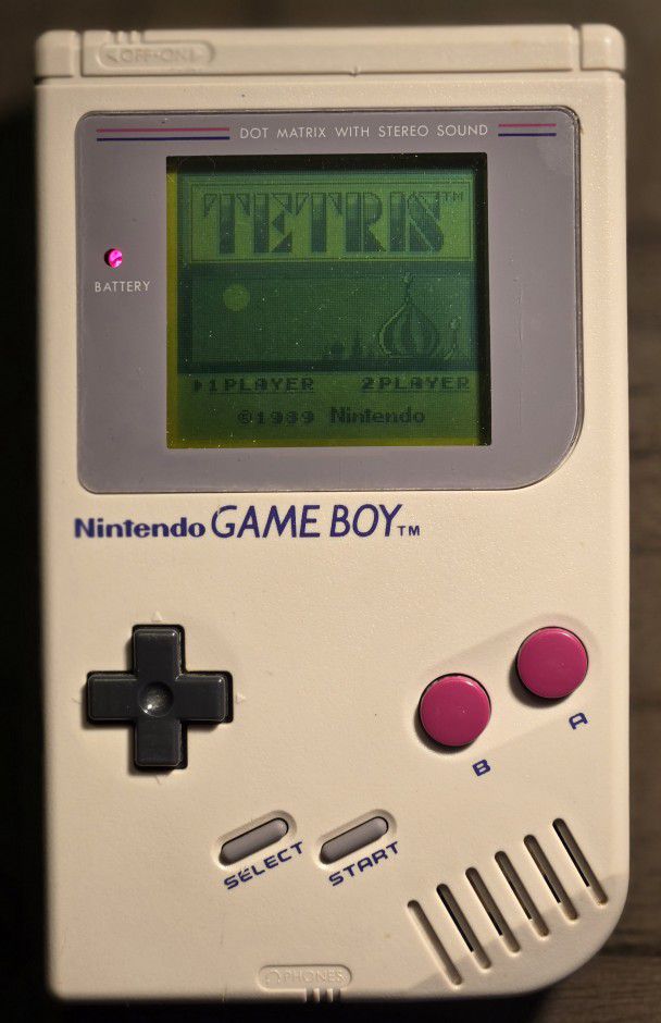 Gameboy + Tetris Game! FAST DELIVERY!