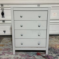 FOUR DRAWERS DRESSER