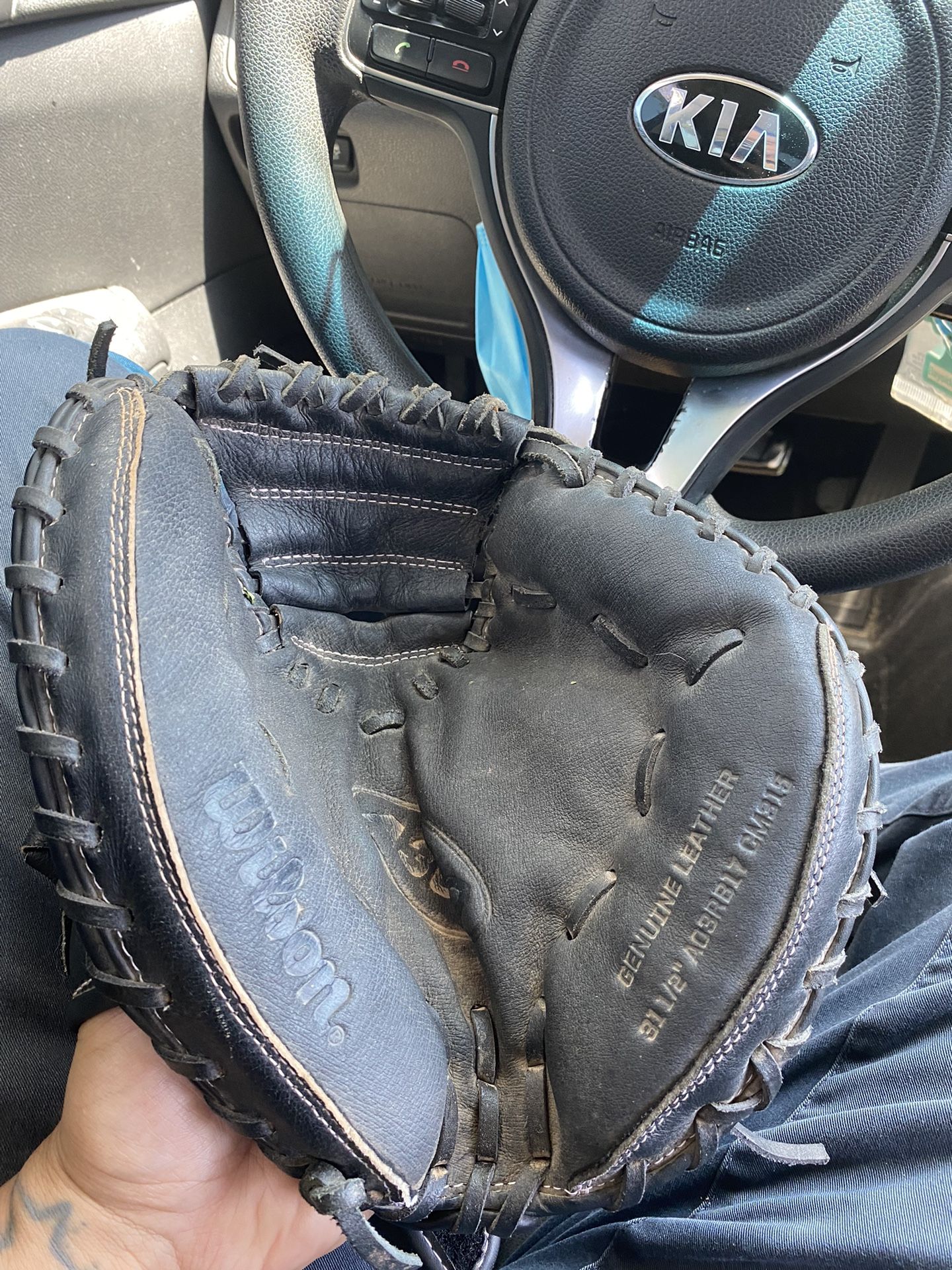 A360 Wilson Catchers Glove