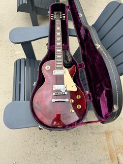 1975 Gibson Les Paul Delux