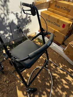 Medical Rollator Walker with Seat