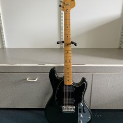 Vintage Stingray II by Music Man
