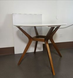 MCM Table $35 firm