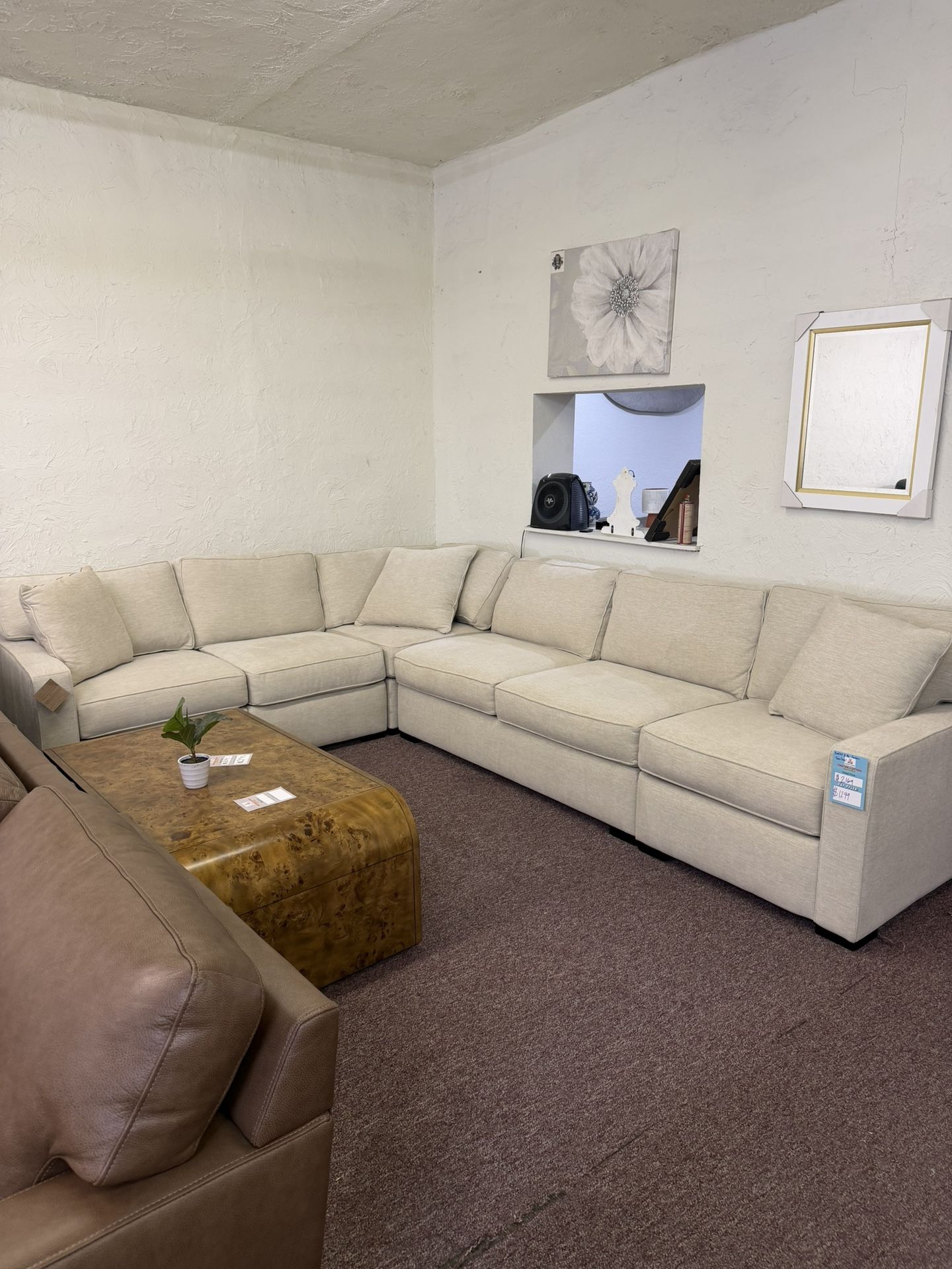5 Pc Radley Marley Sand Sectional Couch